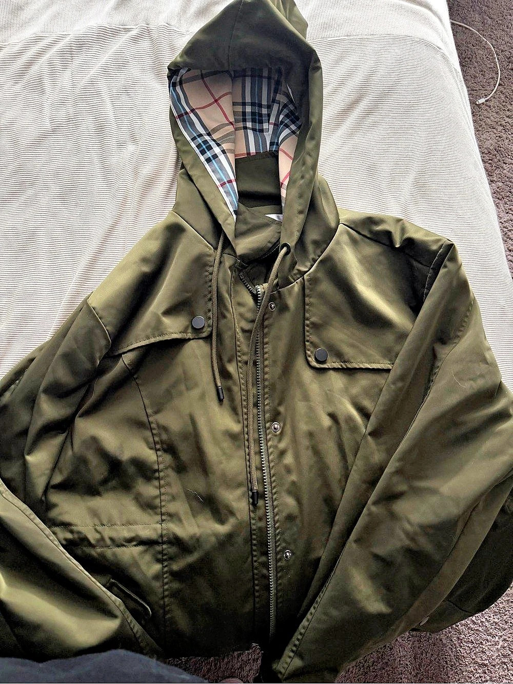 Women's Long Hooded Rain Jacket Outdoor Raincoat Windbreaker